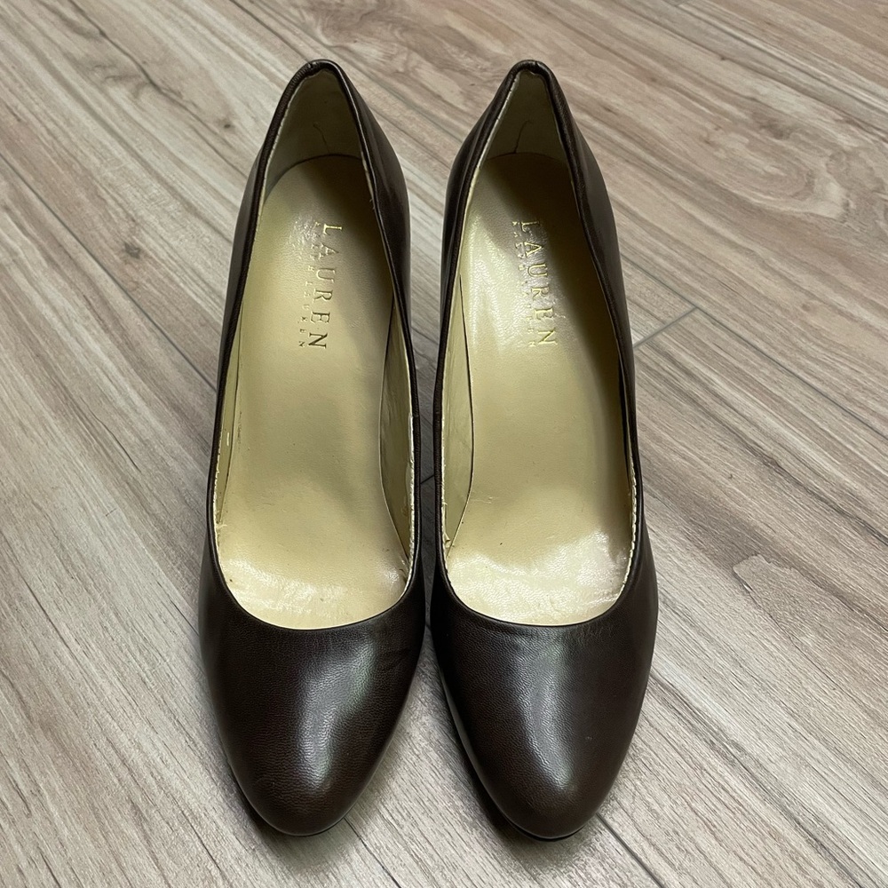 Lauren Ralph Lauren Zamora Leather Pump - Picture 11 of 11